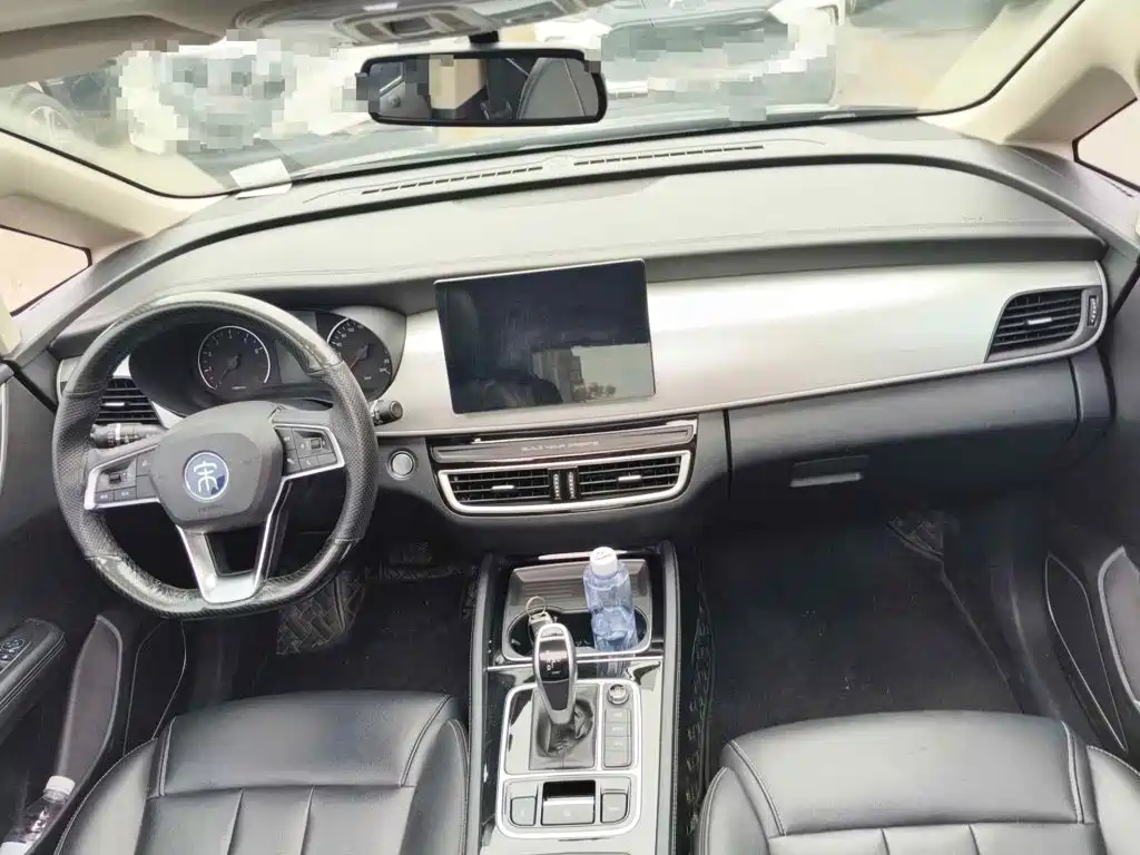 Photo 12 - BYD Song MAX