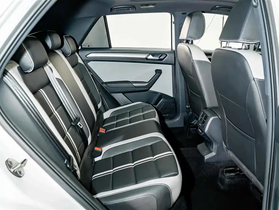 Volkswagen T-ROC 2023 2023 300TSI DSG 2WD Dawn Edition