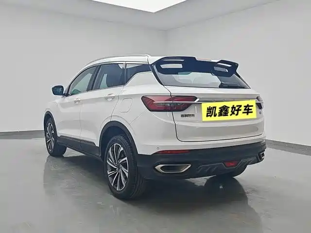 Фото 6 - Geely Coolray