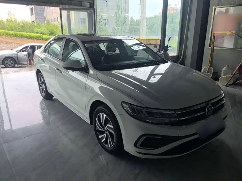 Volkswagen Bora 2026 2025 Facelift 200TSI DSG Navigation Edition