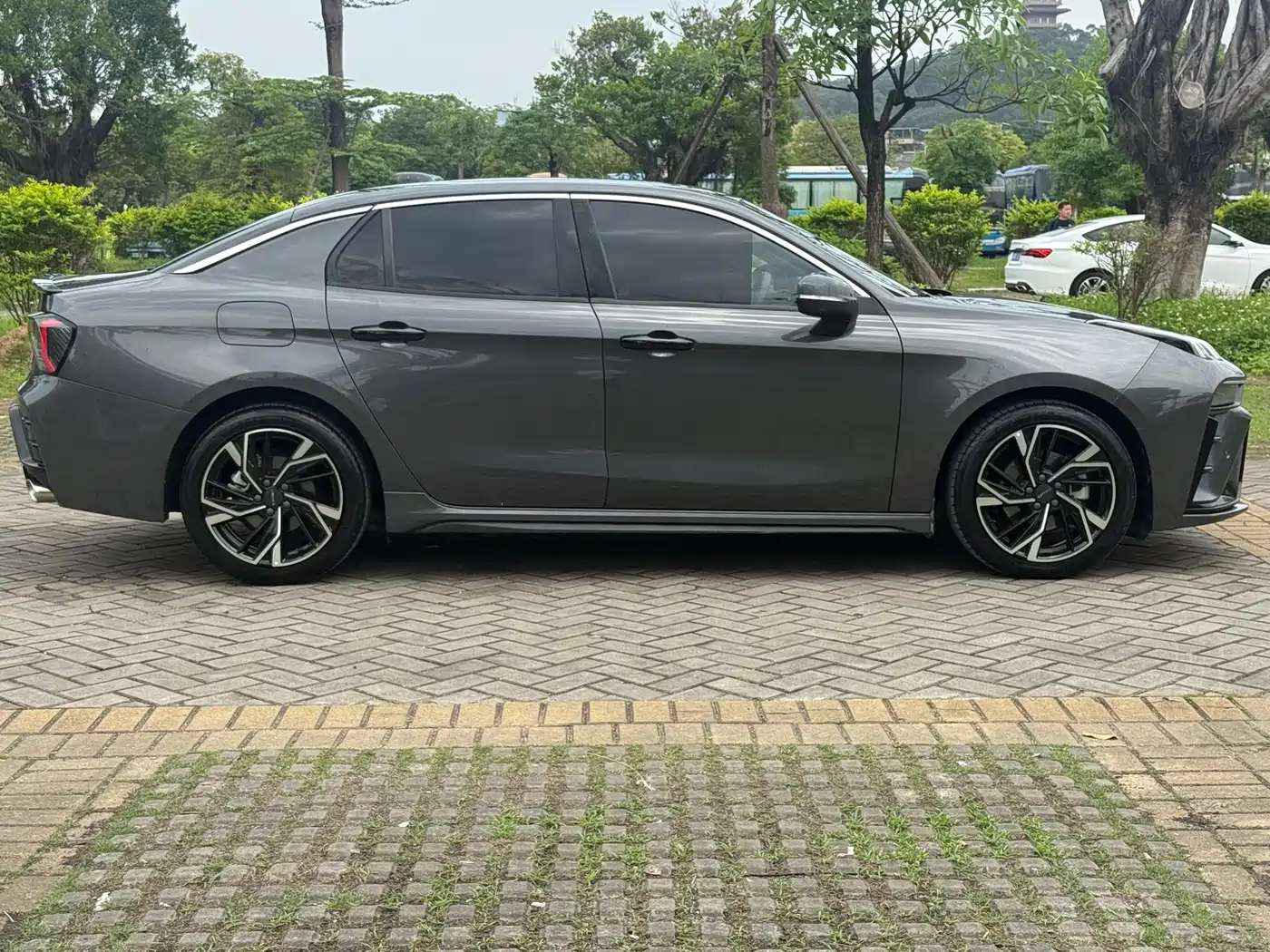 Lynk & Co 03 2025 1.5TD DCT Champion Pro фото 11
