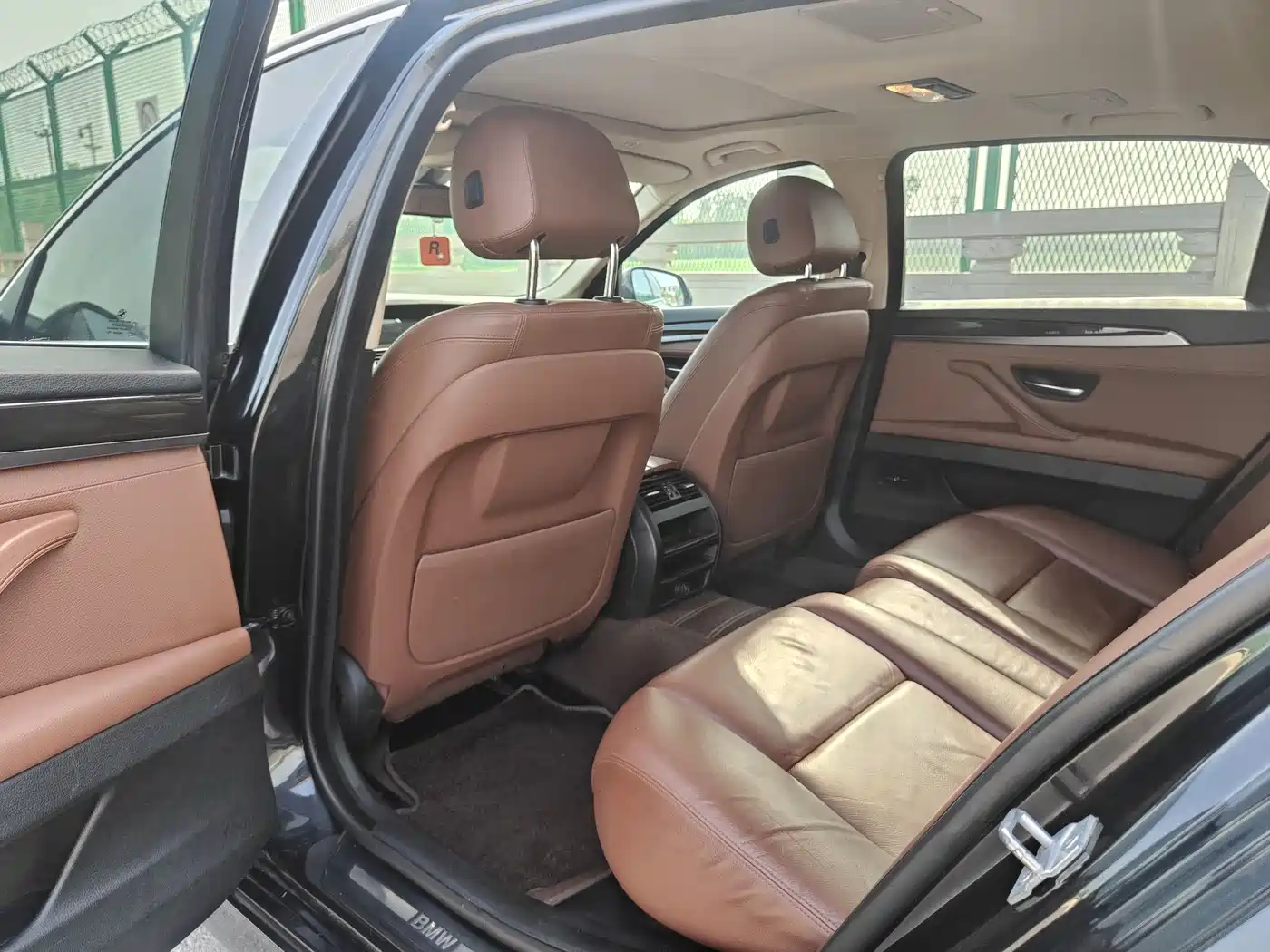BMW 5 Series 2017 525Li Leading Edition фото 8