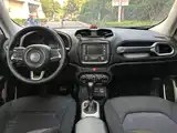 Фото 11 - Jeep Renegade
