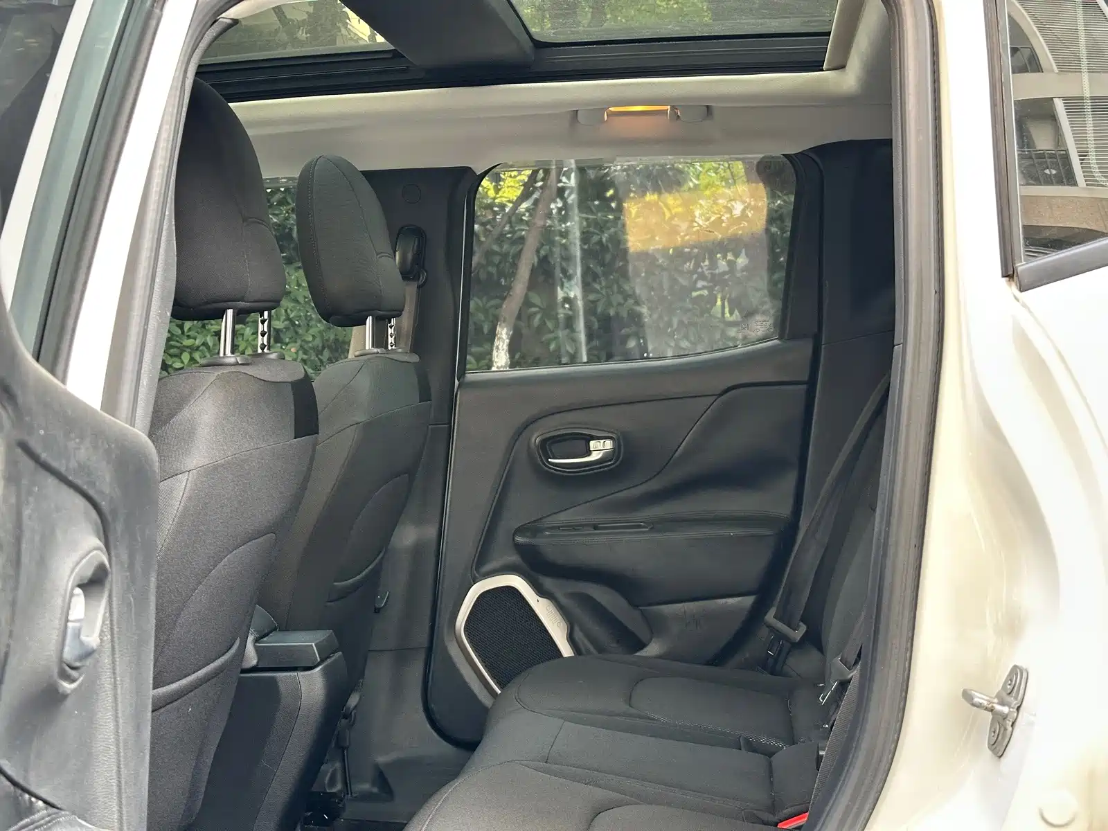 Фото 12 - Jeep Renegade
