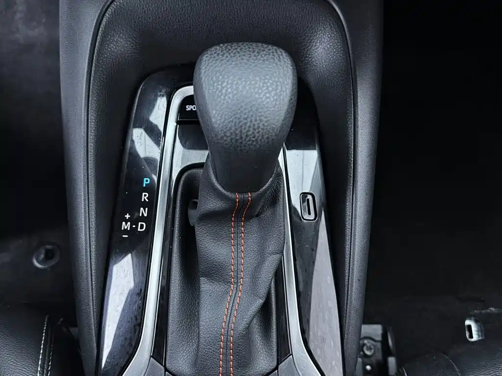 Toyota Corolla 2021 1.2T S-CVT Elite PLUS Edition фото 18
