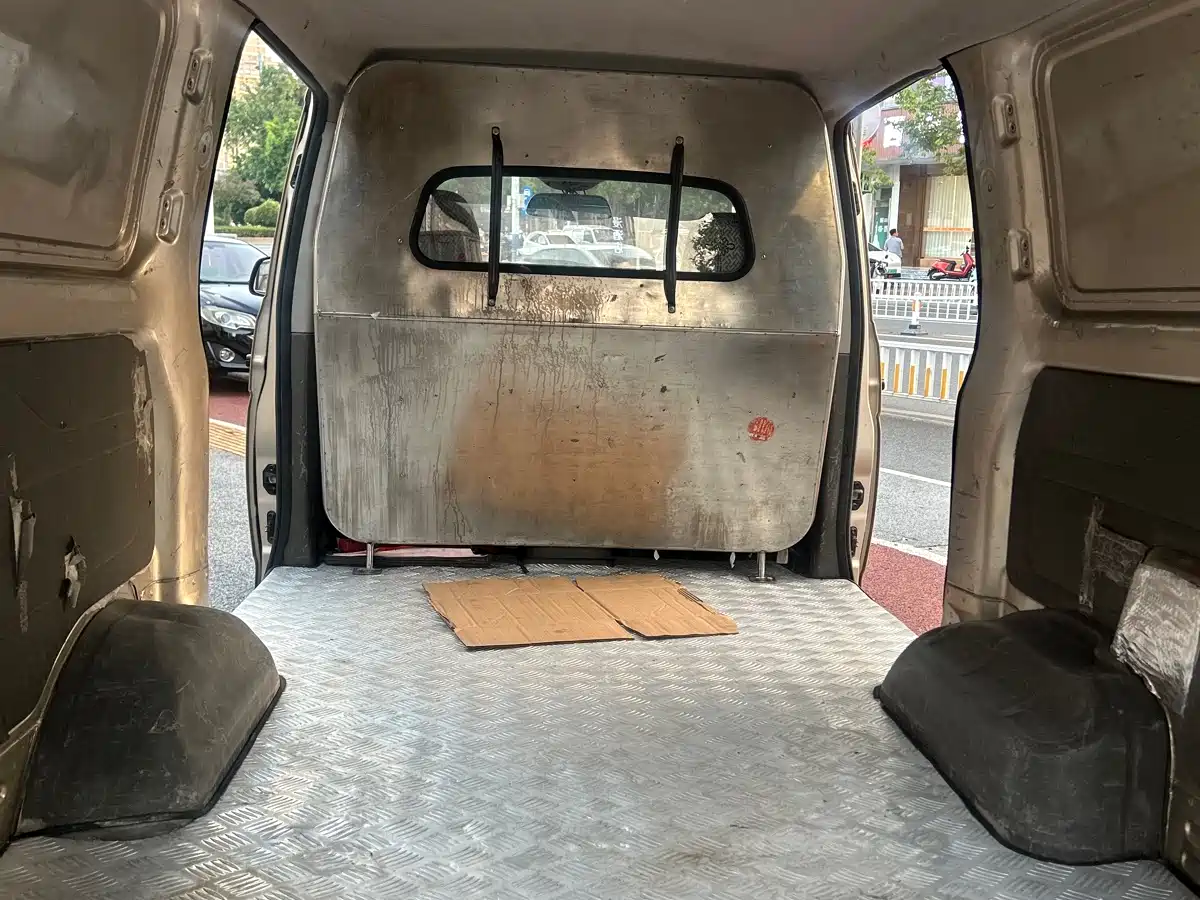 Wuling Motors Wuling Rongguang V 2018 2018 1.5L Utility Model