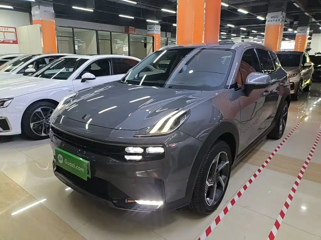 Lynk & Co 06 EM-P 2023 2022 PHEV 84KM Range Pro