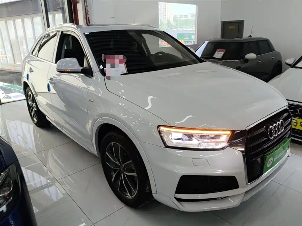 Audi Q3 2018 30 TFSI Fashion Collector's Edition фото 4