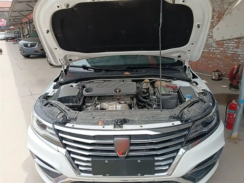 Roewe i6 2021 2020 PLUS 1.6L CVT 4G Connected Glory Flagship Edition