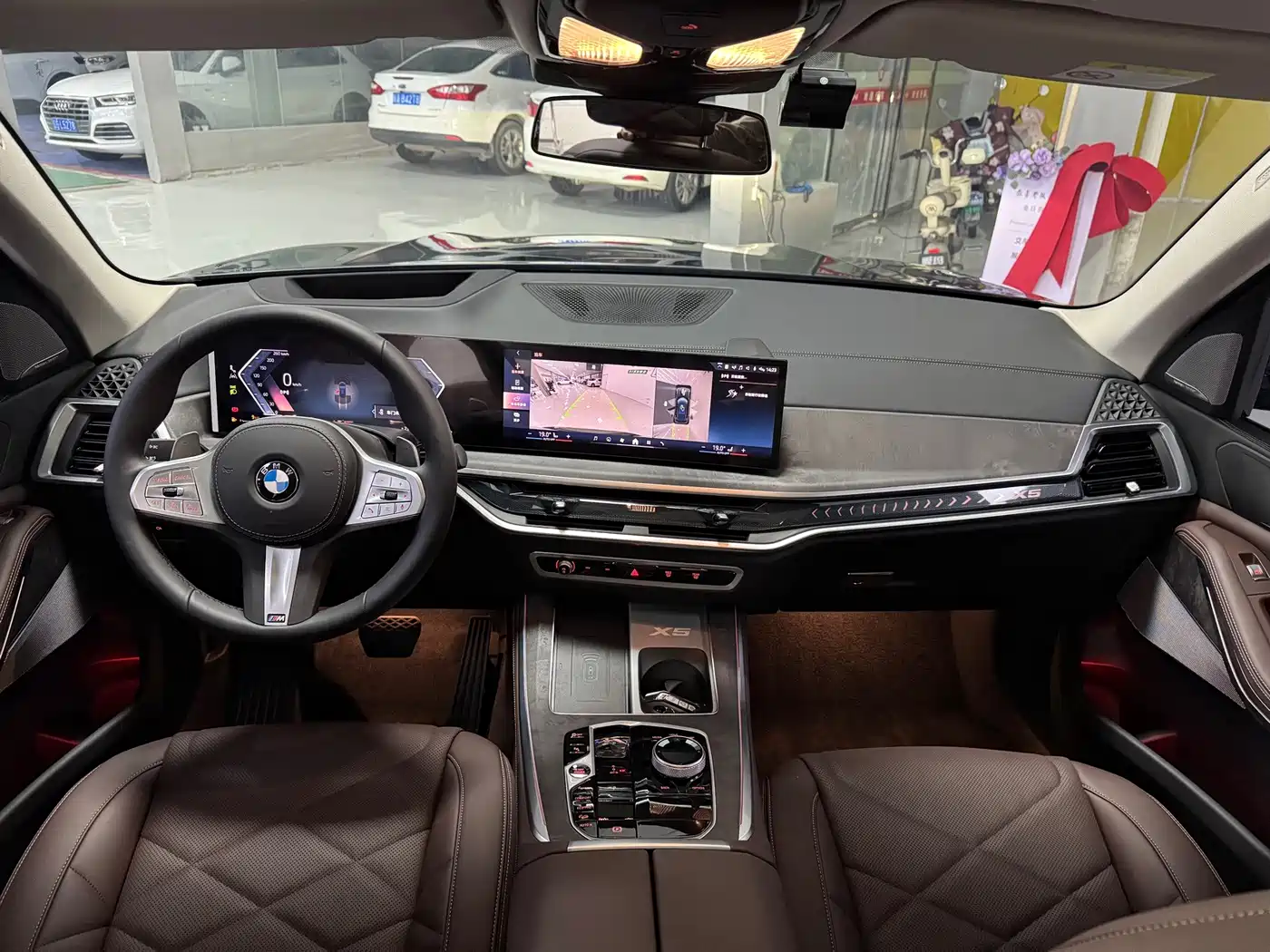 BMW X5 2026 2026 xDrive 30Li Luxury M Sport Night Edition Package