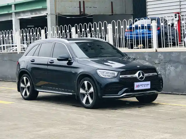 Mercedes-Benz GLC 2022 Facelift GLC 300 L 4MATIC Dynamic Collector's Edition — фото 3