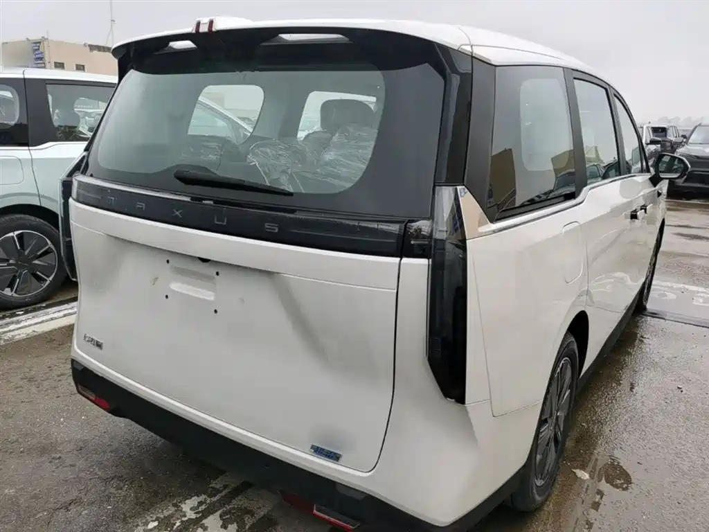 SAIC Maxus Dajia 7 2024 Facelift Super Hybrid Long Range Enjoyment Edition фото 6
