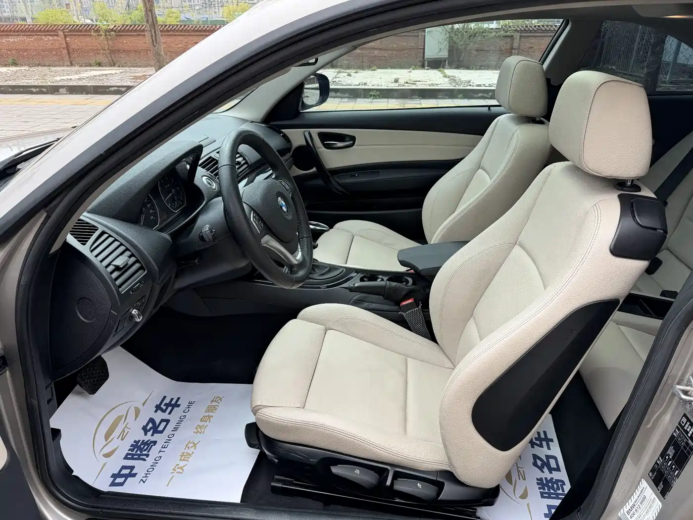 BMW 1 Series (Import) 2011 120i Coupe фото 8