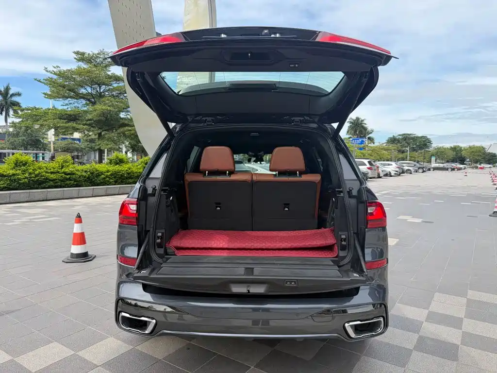 BMW X7 2020 2019 xDrive40i Executive M Sport Package