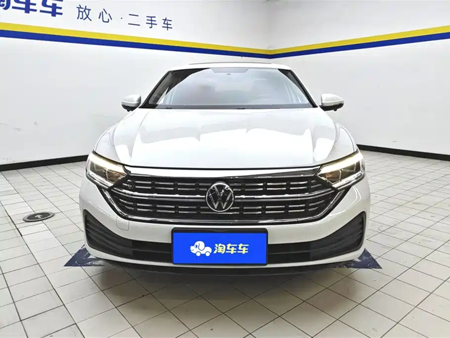 Volkswagen Sagitar 2024 200TSI DSG Flying Edition фото 2