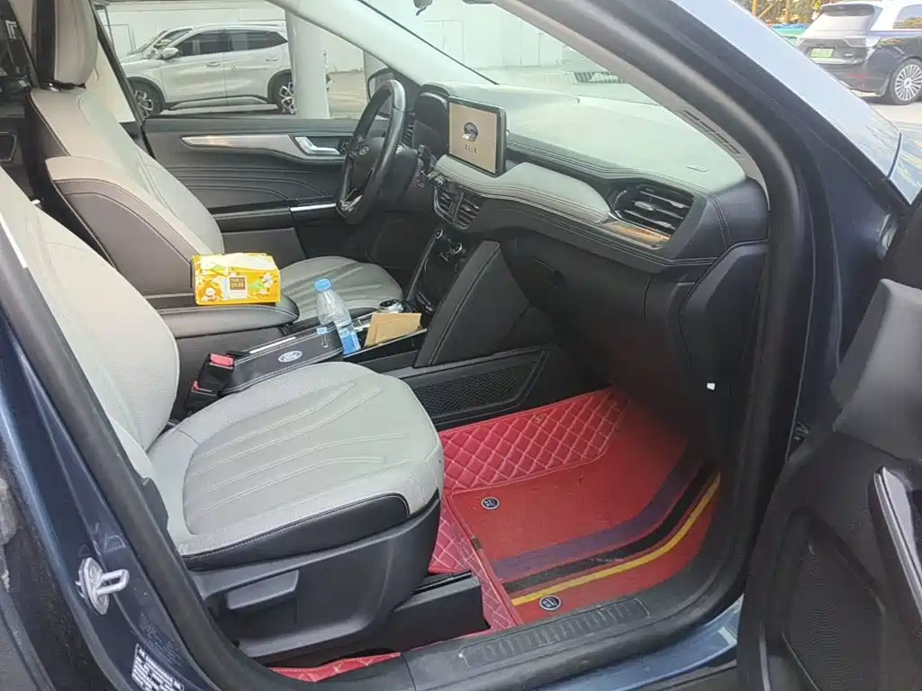 Ford Escape 2022 2020 EcoBoost 245 2WD Premium Edition
