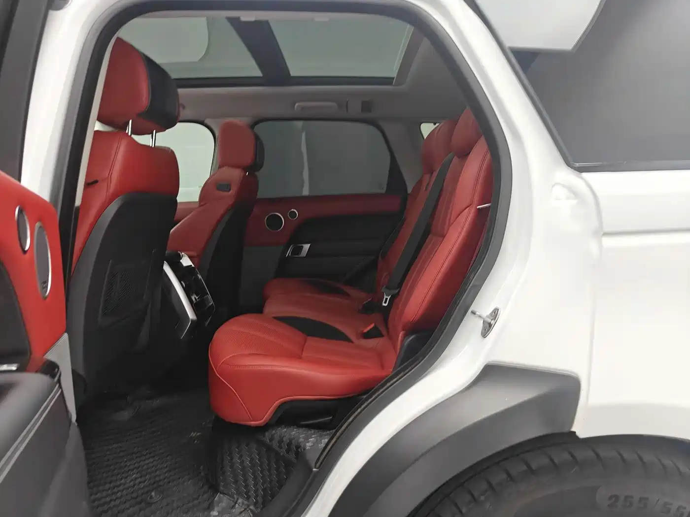Land Rover Range Rover Sport 2014 3.0 SC V6 HSE фото 10