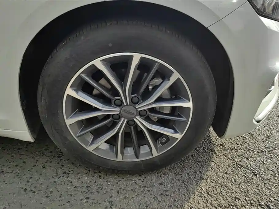 GEELY AUTOMOBILE XINGRUI