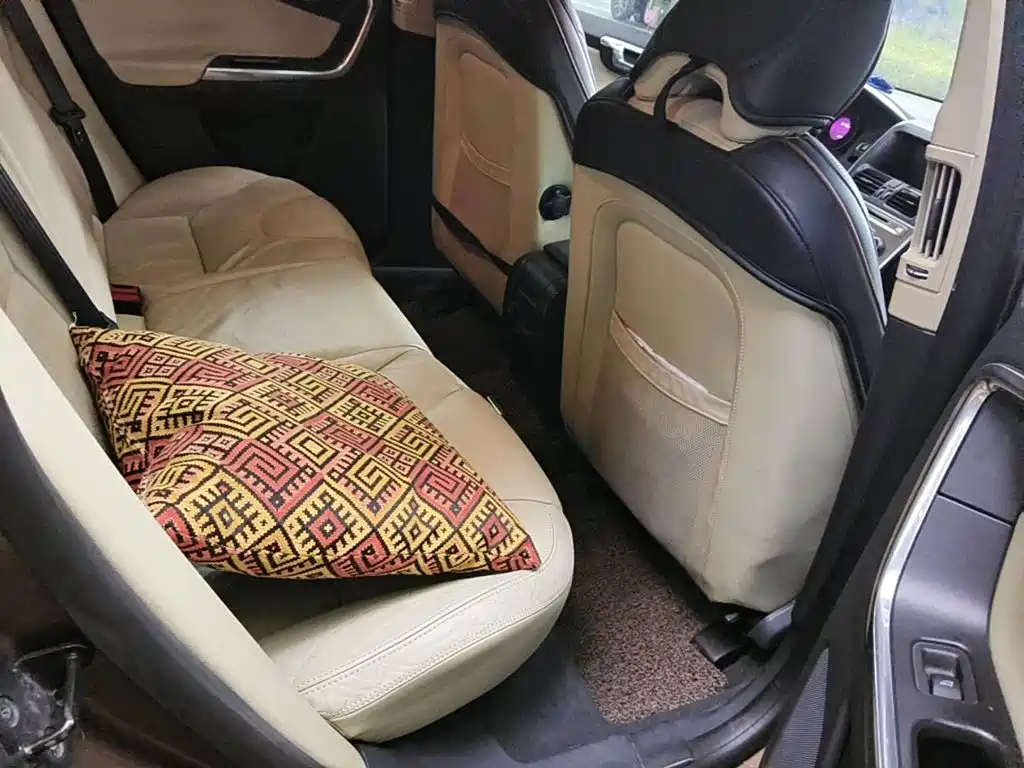 Volvo XC60 (Import) 2014 2013 T6 AWD Comfort Edition