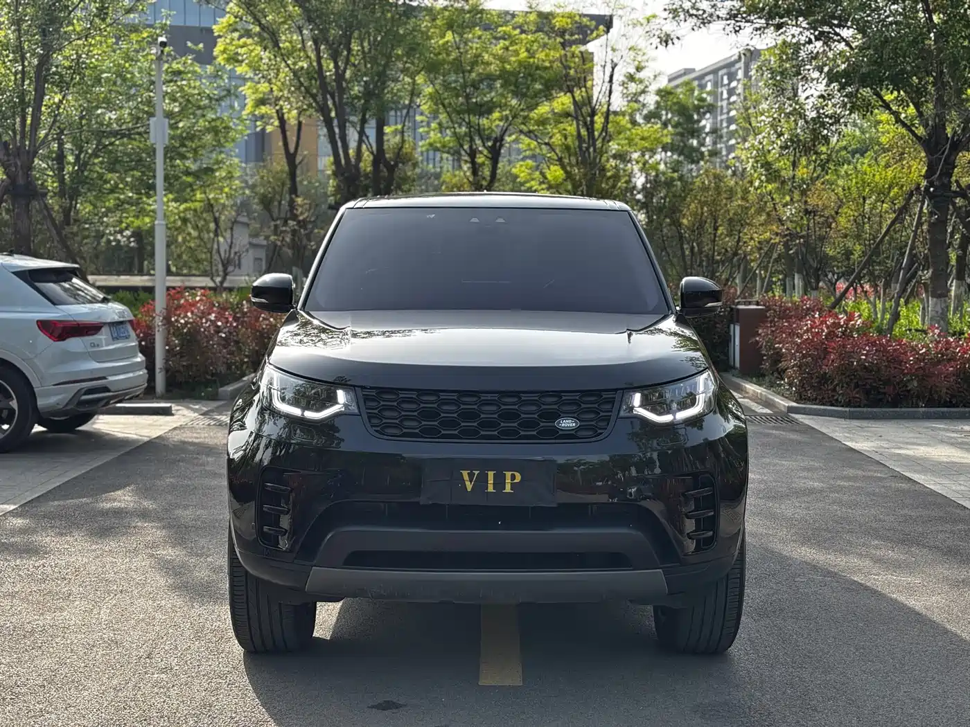 Land Rover Discovery 2018 3.0 SC V6 SE фото 2