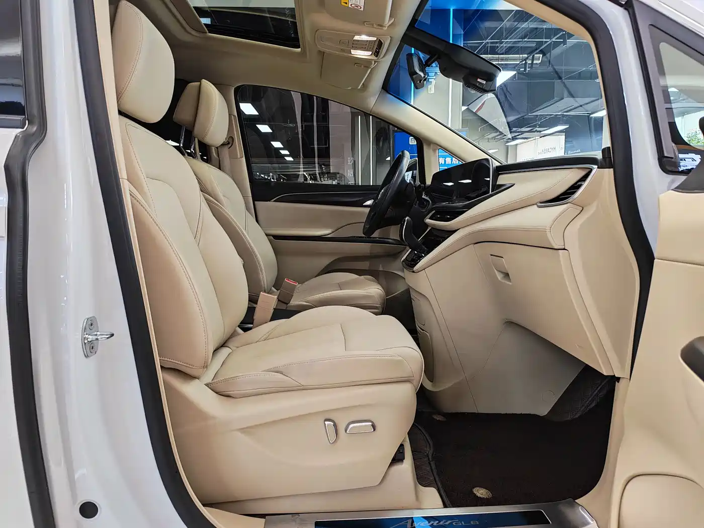 BUICK GL8