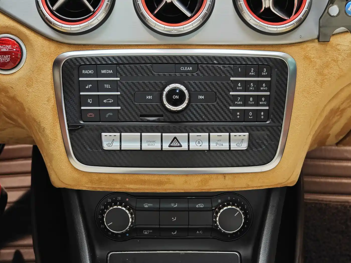 Mercedes-Benz CLA (Import) 2018 CLA 220 4MATIC фото 18