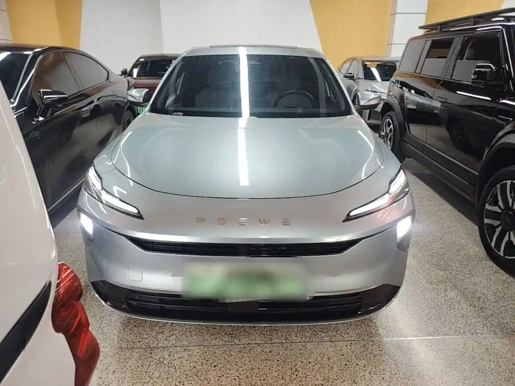 2025 Roewe D6