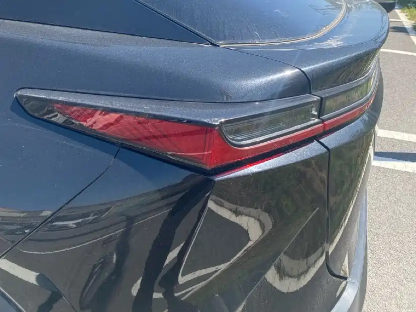 Lexus RZ 2023 2023 450e 4WD Deluxe