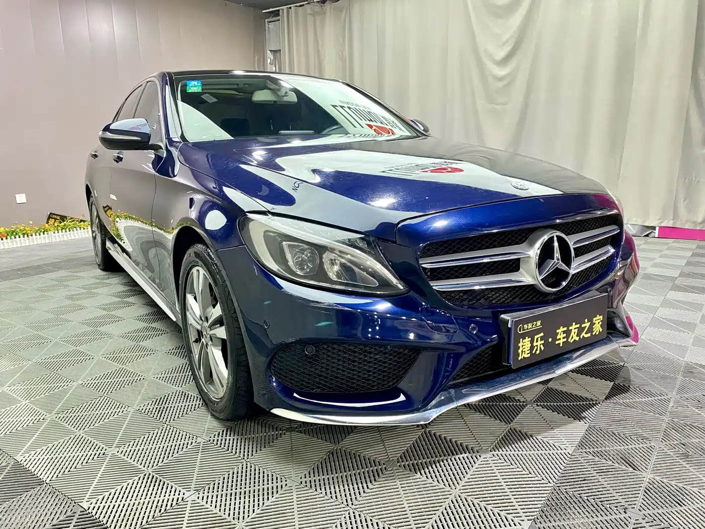 Mercedes-Benz C-Class 2017 Facelift C 200 L Sport Edition фото 3