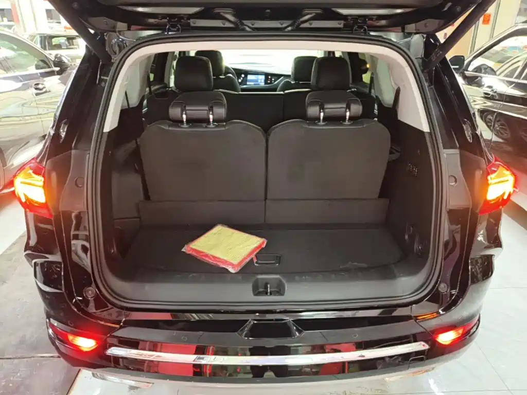 Buick Enclave 2023 2022 652T 2WD Premium 7-Seater