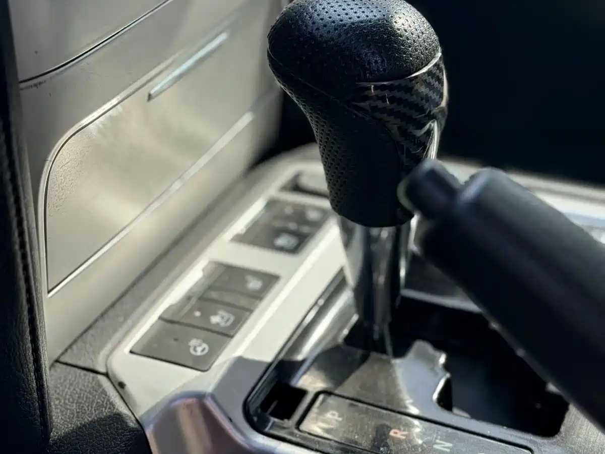 Toyota Land Cruiser 2012 2010 Model 4.7L Automatic VX