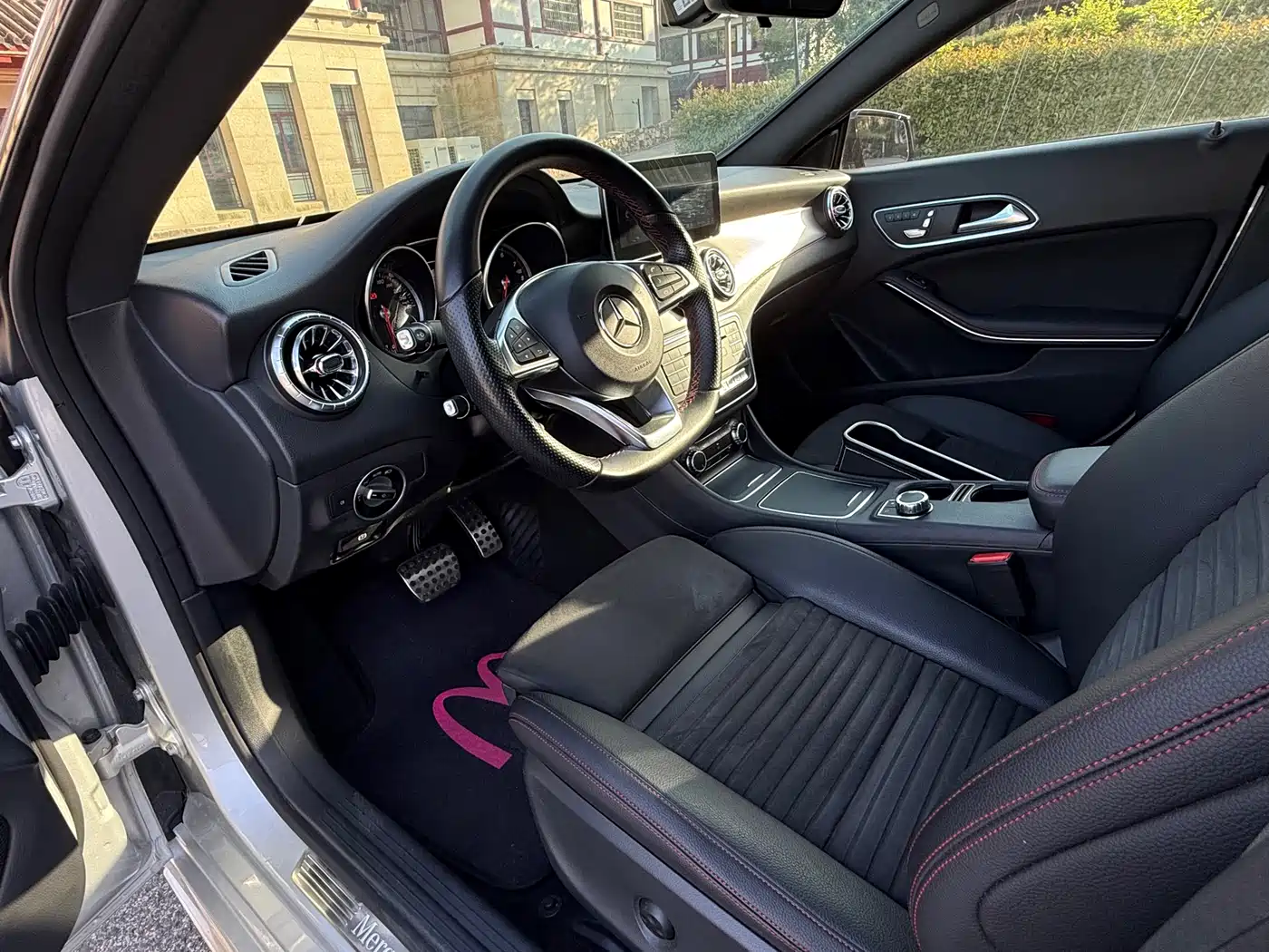 Mercedes-Benz CLA (Import) 2016 CLA 220 4MATIC фото 7