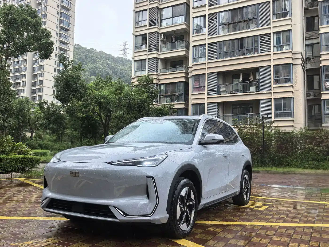 2026 Geely Galaxy Galaxy E5