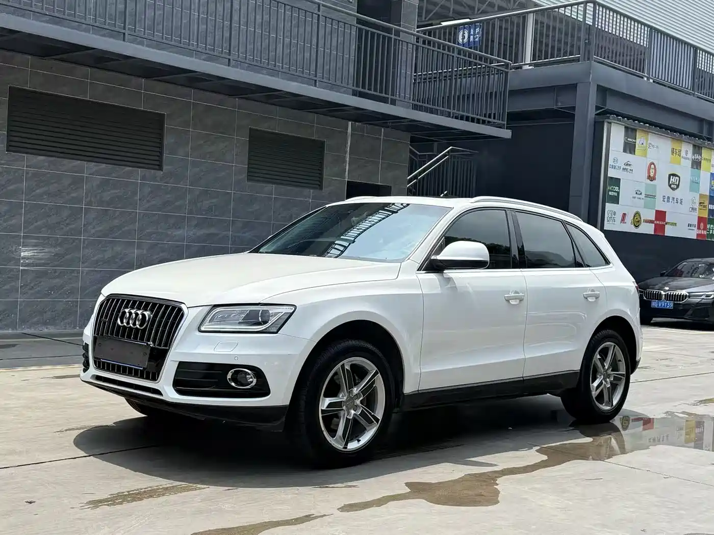 Audi Q5 2016 40 TFSI Technology Model