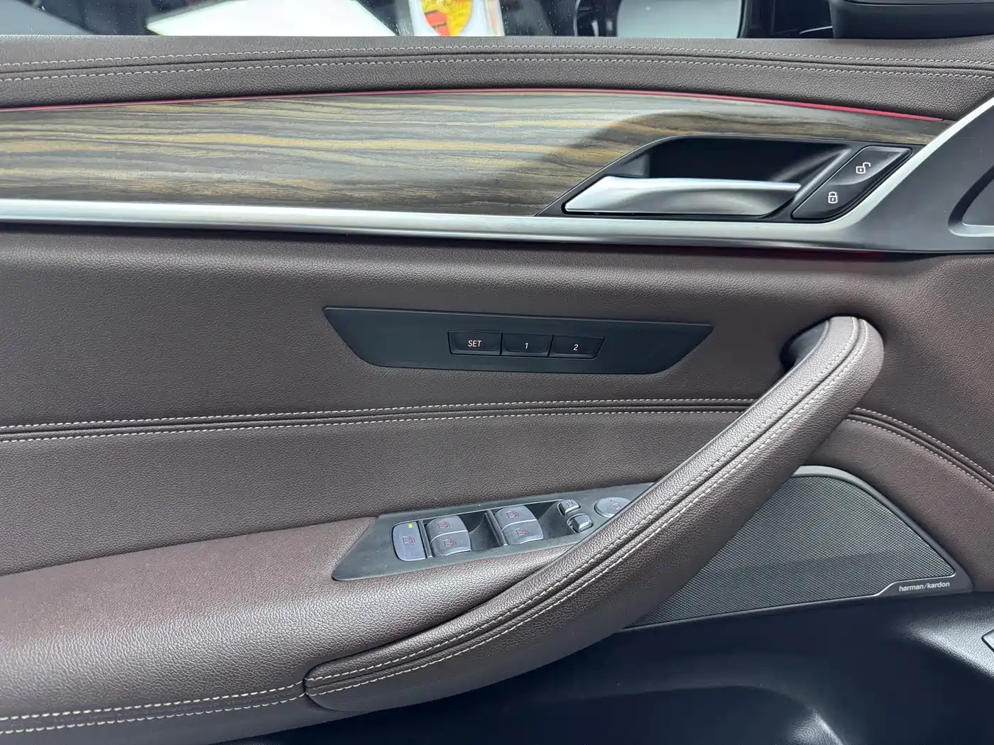 BMW 5 Series 2023 530Li Leading Luxury Package фото 5