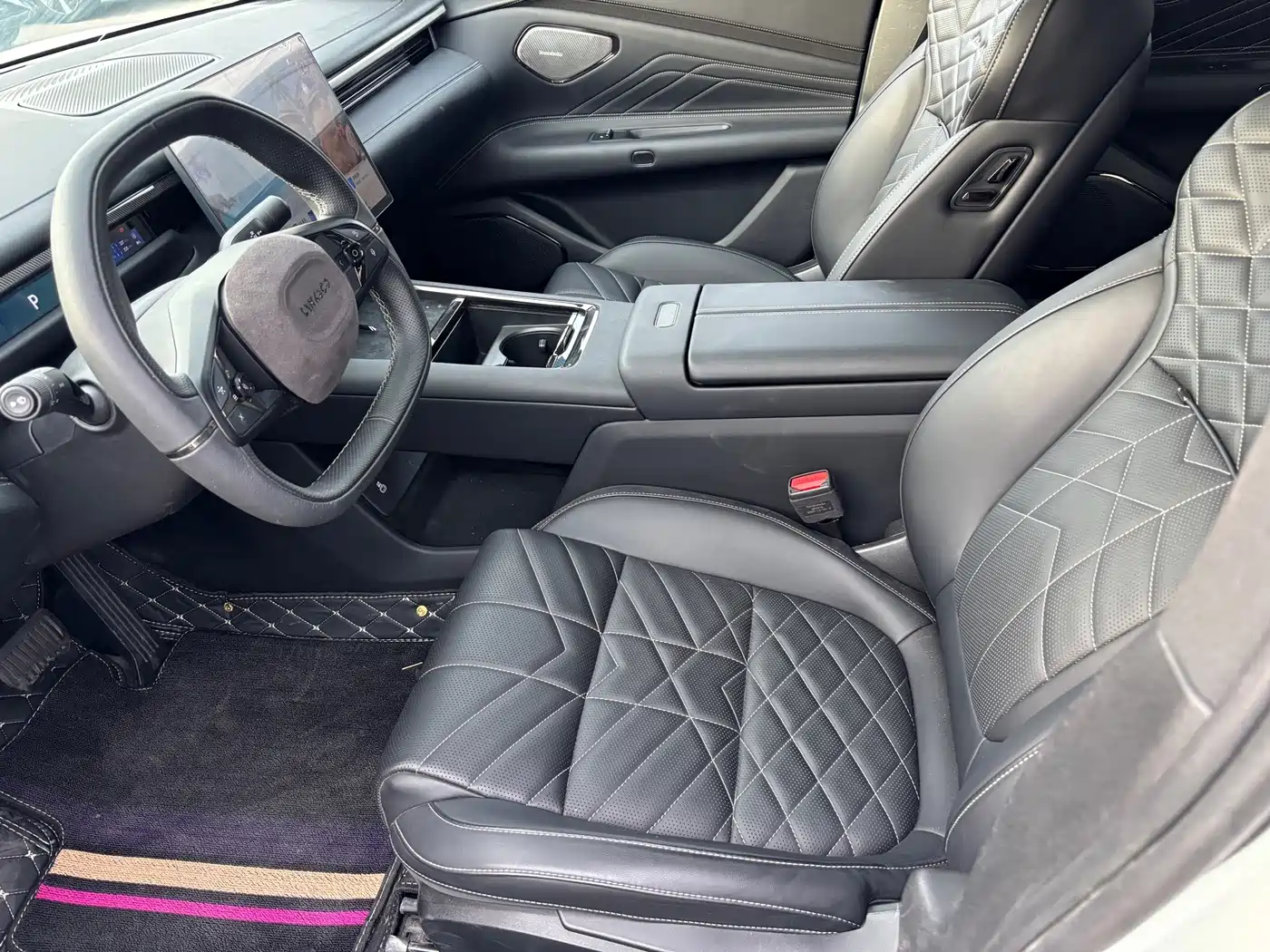 Lynk & Co 10 EM-P 2026 2025 Facelift 120 AWD Ultra
