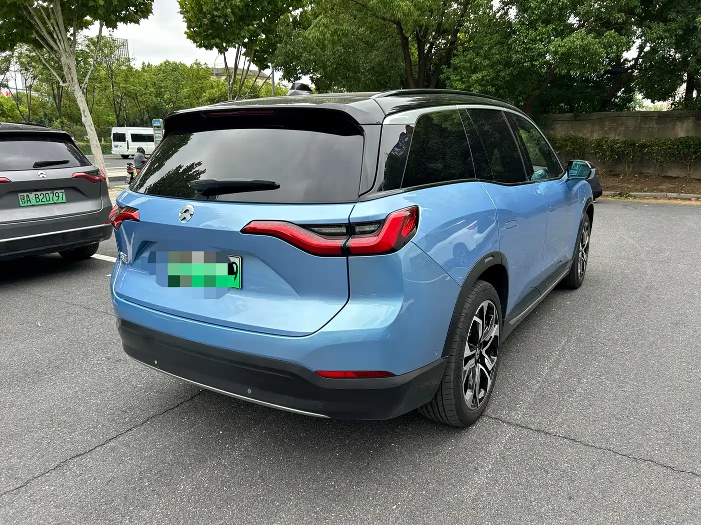 NIO ES8 2018 2018 Founder Edition