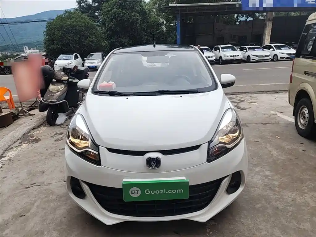 Changan Benben 2017 2015 1.4L IMT Premium (China V)