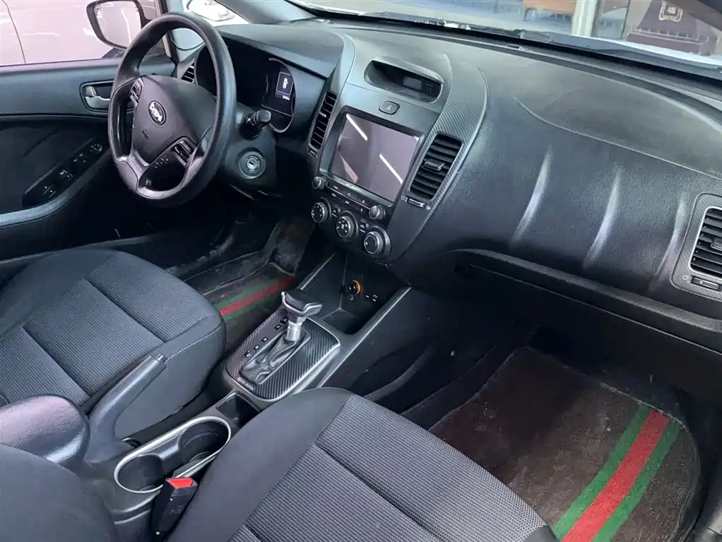 Kia K3 2017 1.6L Automatic 15th Anniversary Special GLS фото 14