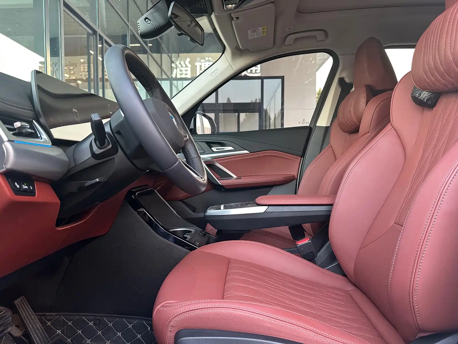 Фото 7 - BMW X1