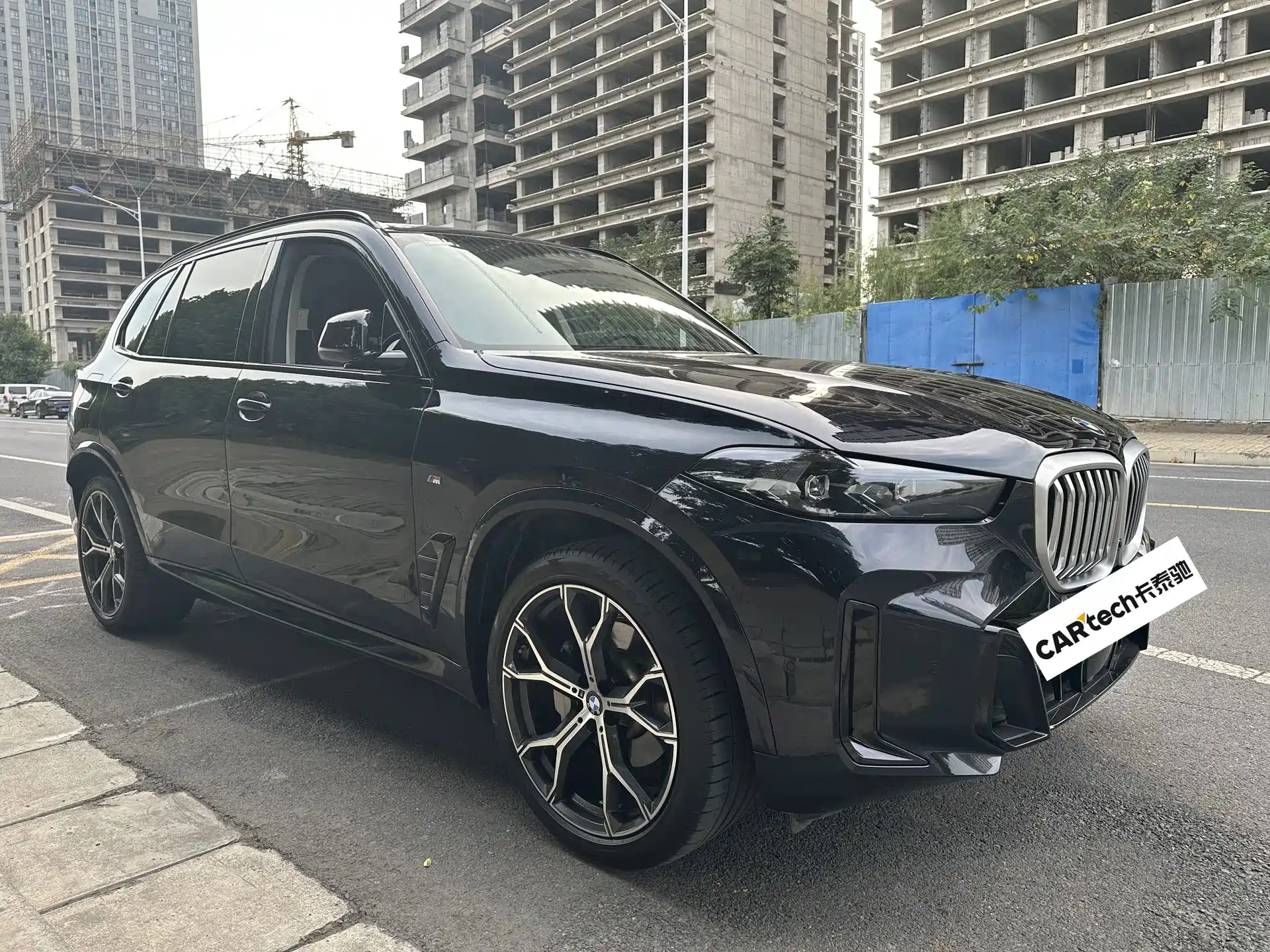 Photo 3 - BMW X5