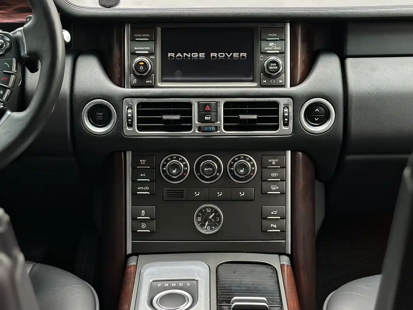 Фото 9 - Land Rover Range Rover