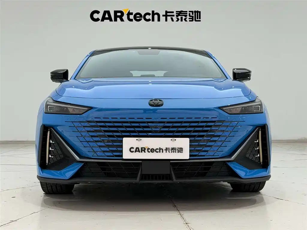 Changan UNI-V 2022 2022 1.5T Premium Model