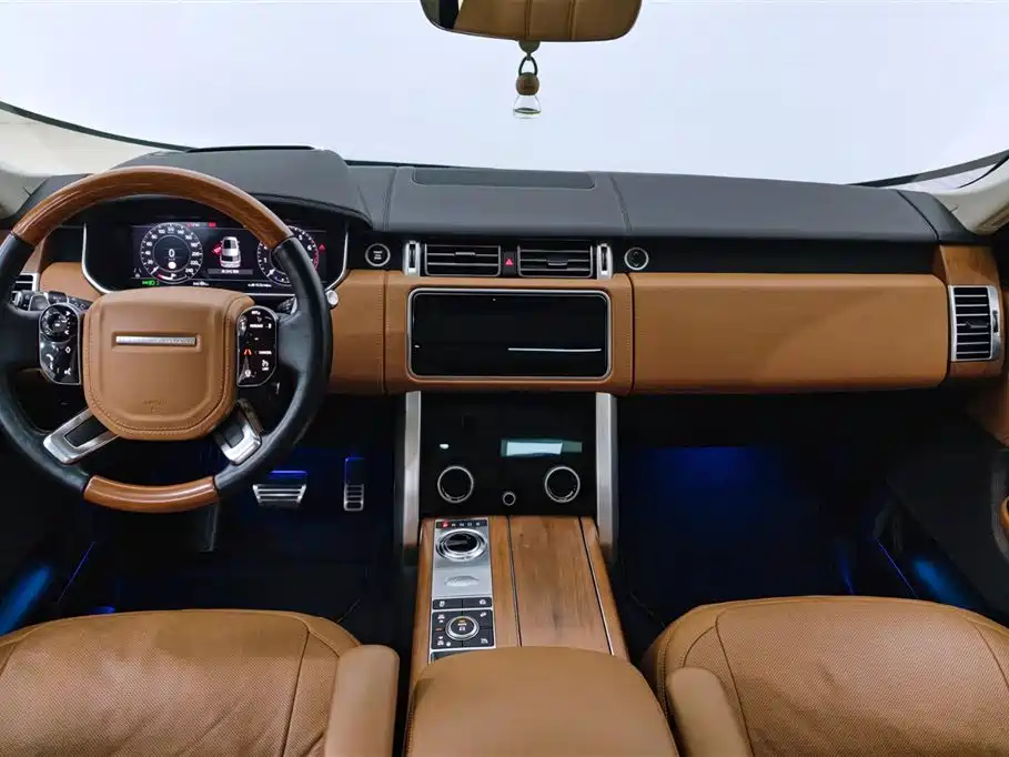 Land Rover Range Rover 2020 3.0 L6 Supreme Creation Extended Version фото 9