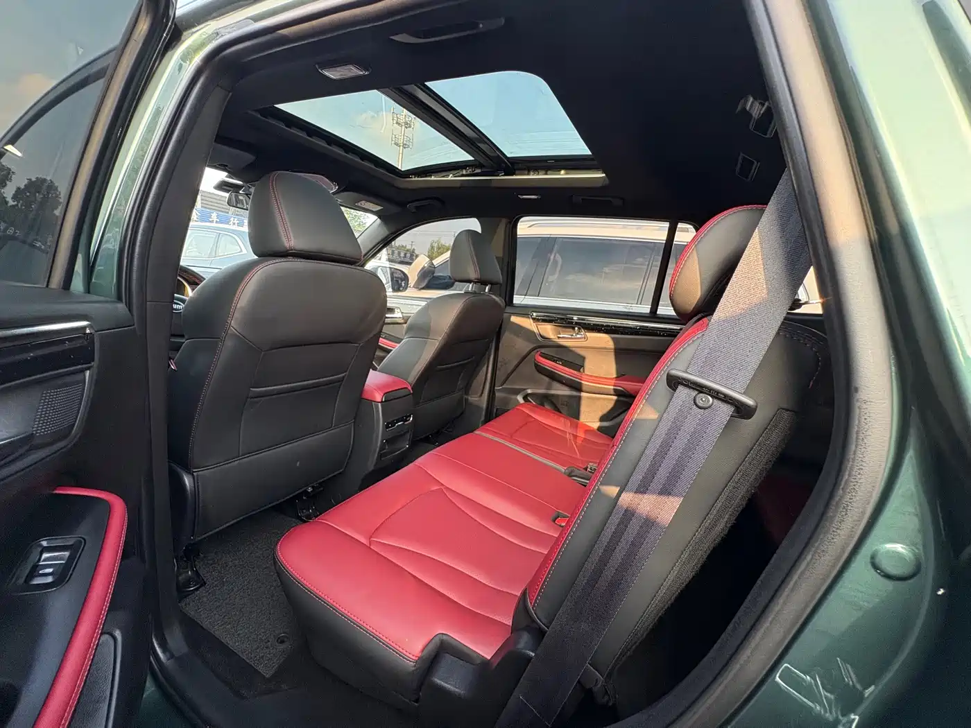 SWM Motor SWM G05 2023 2022 Model Year PRO 1.5T DCT Luxury 7-seater