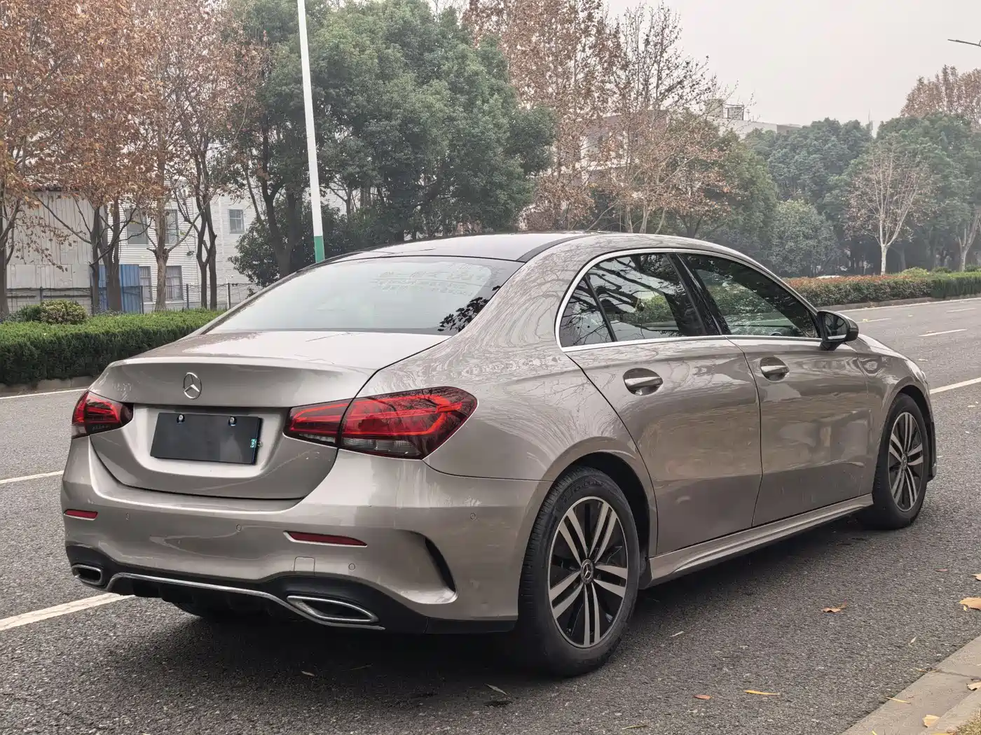 Mercedes-Benz A-Class 2019 A 180 L Sport Sedan фото 3