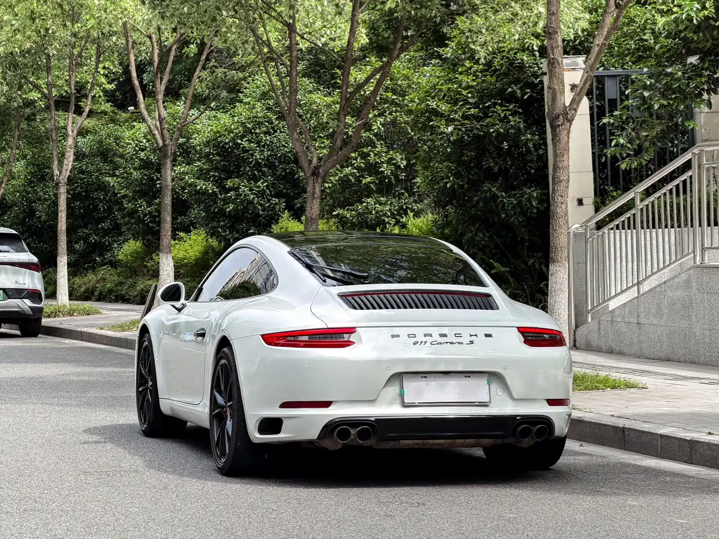Porsche 911 2016 Carrera 3.0T фото 11