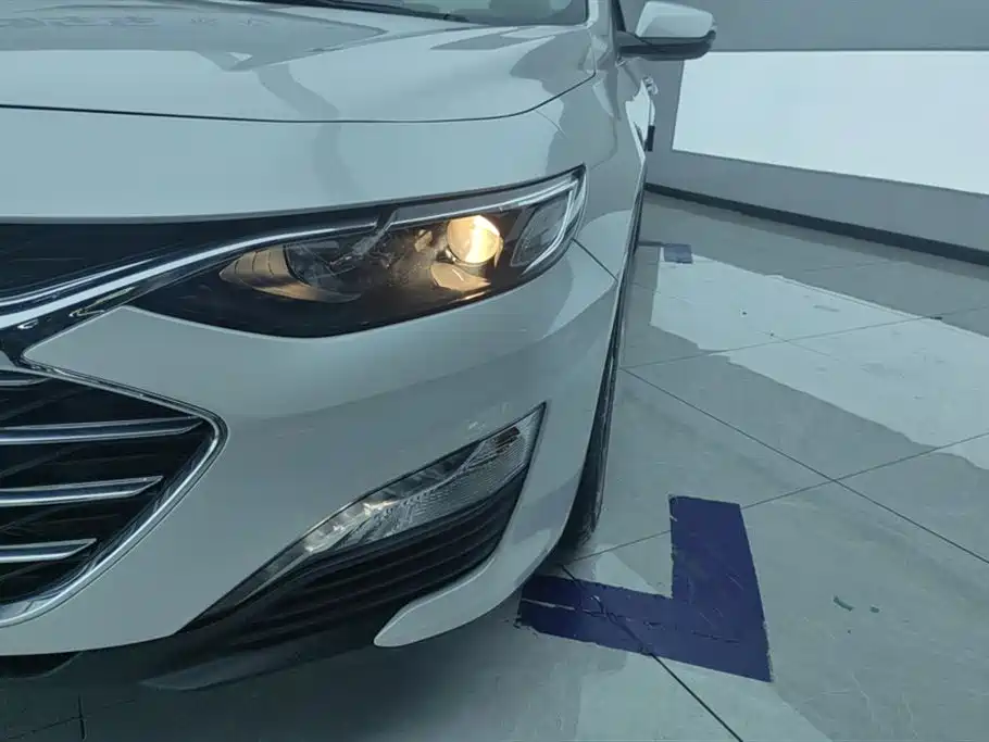 Chevrolet Malibu XL 2023 1.5T RS Edition фото 5