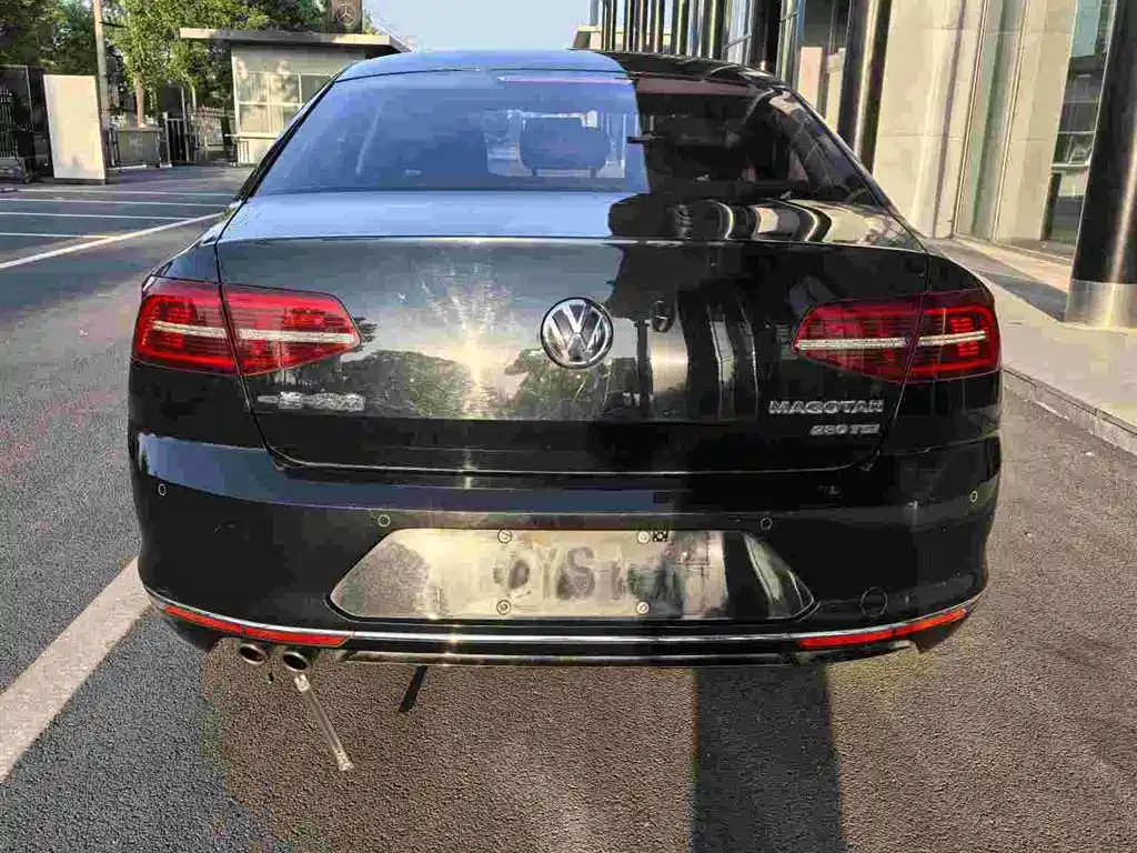 Volkswagen Magotan 2018 280TSI DSG Comfort фото 5