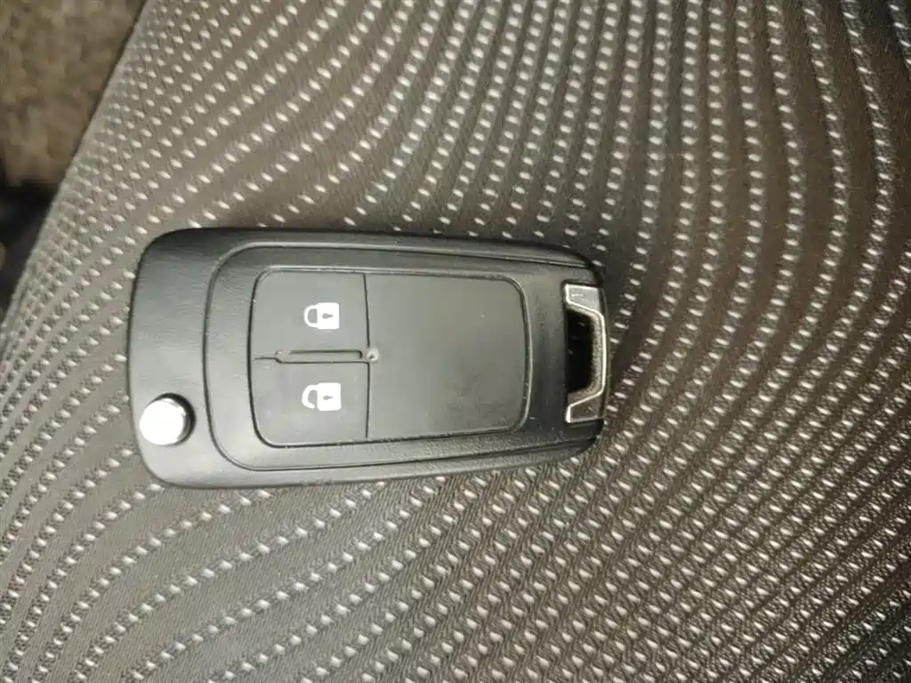 Buick Excelle 2014 XT 1.6L Automatic Fashion фото 9